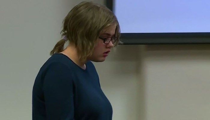 Girl in Slender Man stabbing gets maximum mental commitment