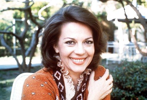 Detectives vie to re-interview husband in Natalie Wood death