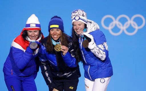 Charlotte Kalla wins 1st gold medal of Pyeongchang Olympics
