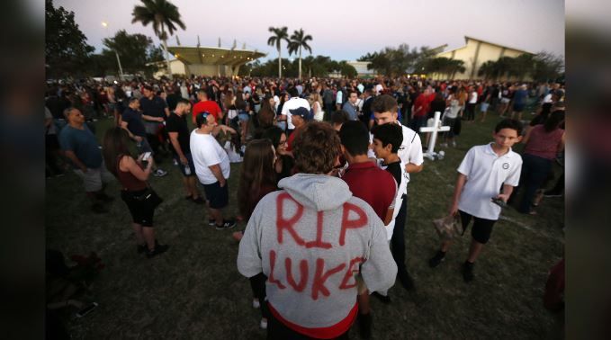 Florida students return to 'picture of education in fear'