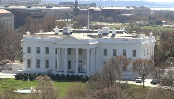Secret Service says man shoots himself outside White House