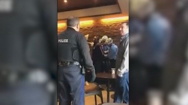 Starbucks CEO apologizes to 2 black men arrested