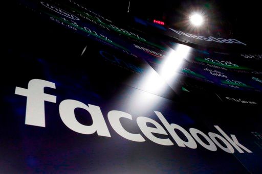 Facebook says privacy-setting bug affected as many as 14M