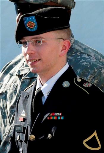 Officer: General didn't direct Manning's treatment - 14 News, WFIE ...