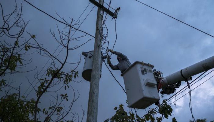Hurricane's death toll in Puerto Rico put at nearly 3,000